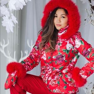 Stylish warm snowsuit with mittens and belt bag